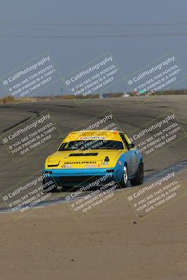 media/Oct-29-2022-CalClub SCCA (Sat) [[e05833b2e9]]/Race Group 4/Qualifying (Outside Grapevine)/